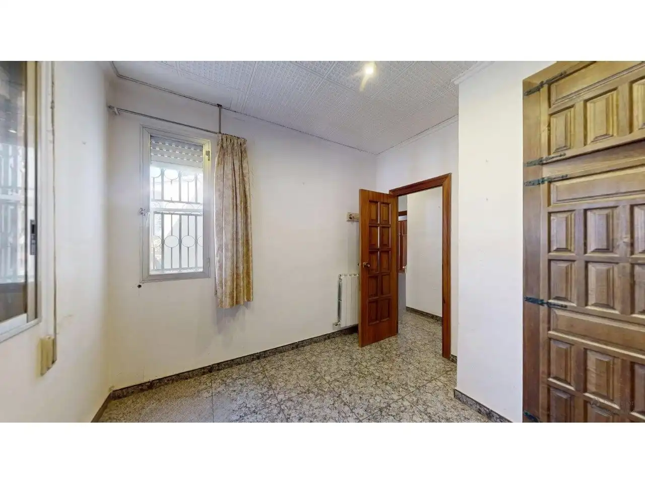 Habitación de Casa o chalet en venta en La Pobla de Vallbona con Jardín privado y Piscina