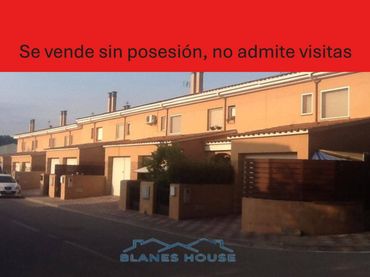 Reihenhaus zum Verkauf in Calle JAUME TAPIES BOADAS 10