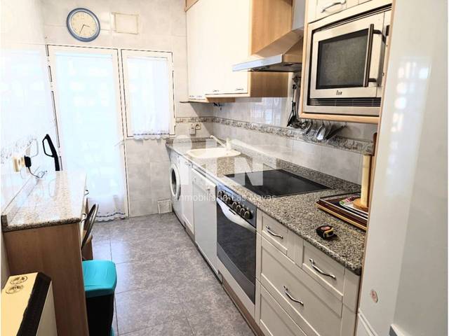 Piso en Alquiler en Avenida Principal en Las Navas del Marqués