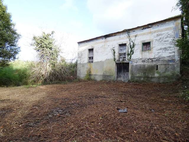 Casa-chalet en Venta en Navia