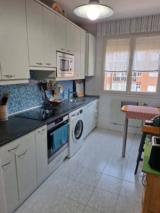 Cocina de Piso en venta en Vitoria - Gasteiz con Calefacción, Parquet y Terraza