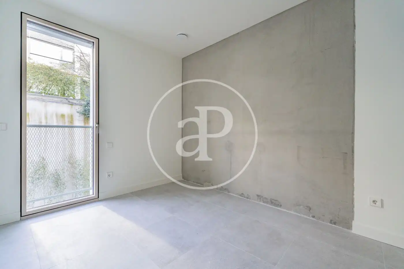 Piso de alquiler en Madrid con Aire acondicionado, Calefacción y Jardín privado