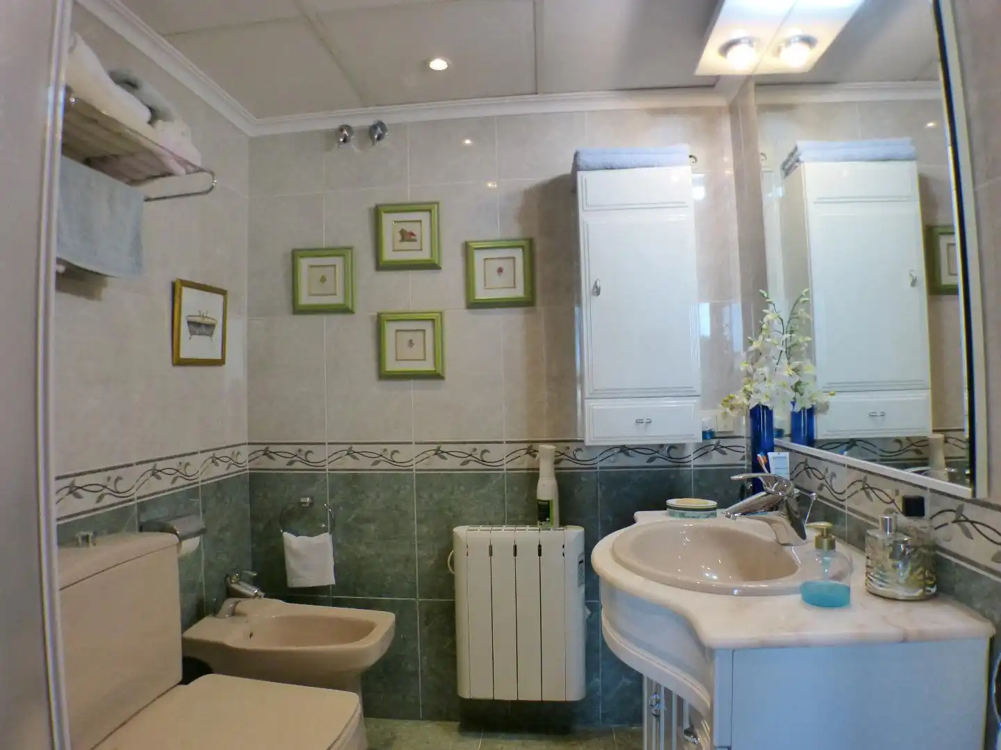 Bany de Apartament en venda en Alicante / Alacant amb Terrassa i Piscina