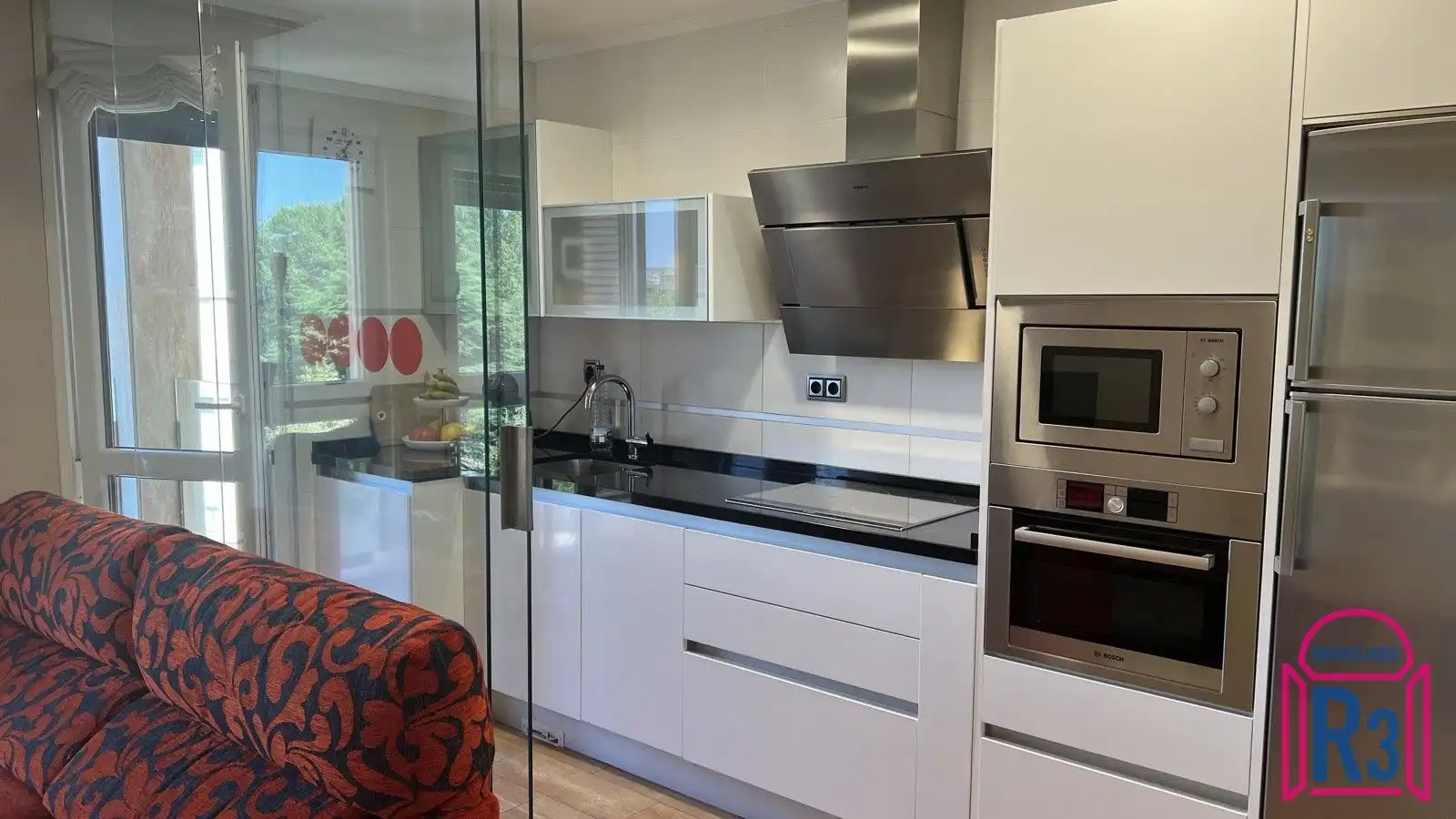 Cocina de Apartamento en venta en León Capital  con Calefacción, Terraza y Trastero