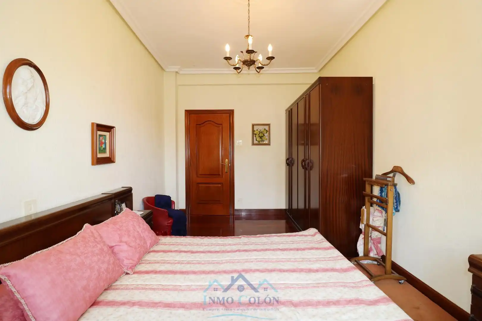 Habitación de Piso en venta en Irun  con Calefacción y Trastero