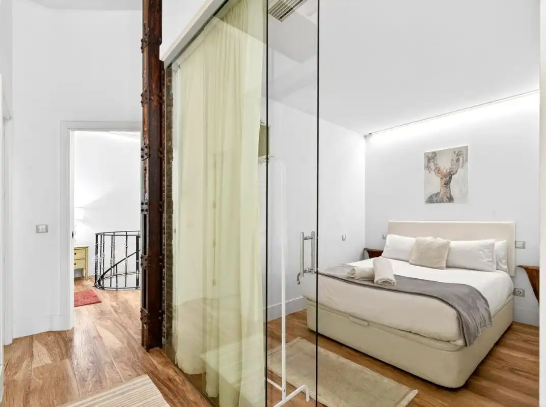 Habitación de Planta baja en venta en Madrid con Aire acondicionado, Calefacción y Amueblado