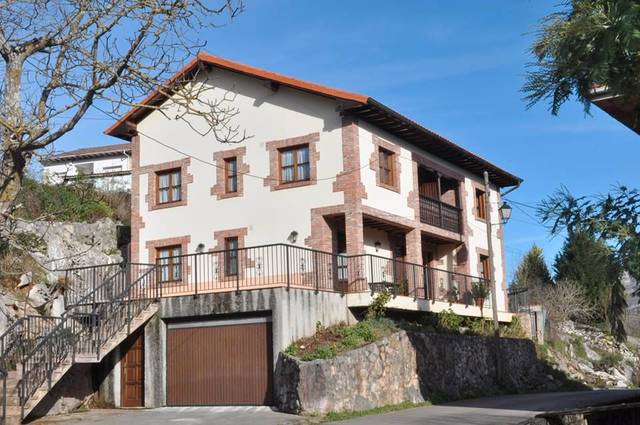 Apartamento en Alquiler en Aldea Canales, 15A en Cabrales