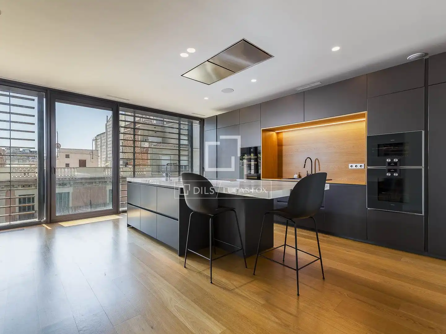 Cocina de Ático en venta en Barcelona con Aire acondicionado, Calefacción y Jardín privado