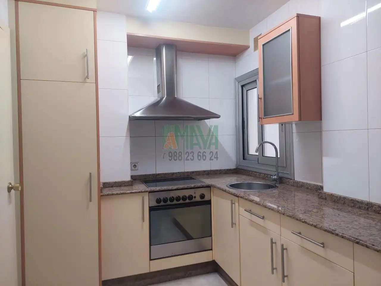 Cocina de Piso en venta en Ourense Capital 