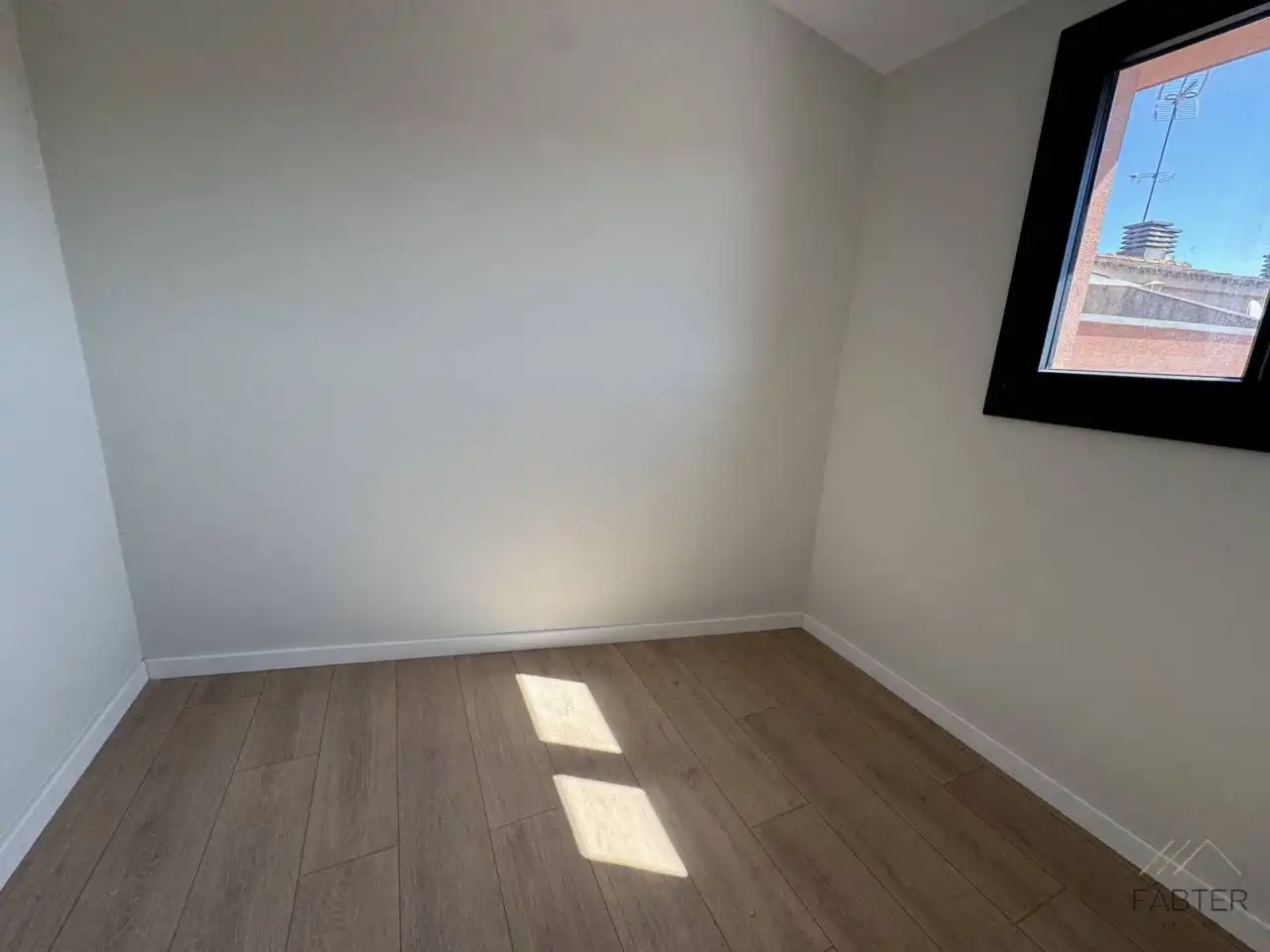 Habitación de Dúplex en venta en Lliçà d'Amunt con Aire acondicionado, Calefacción y Parquet