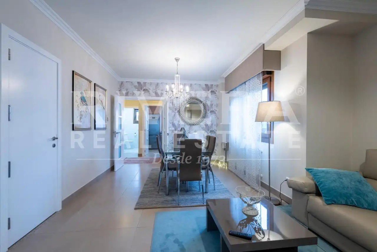 Sala de estar de Casa o chalet en venta en Sanxenxo con Calefacción, Jardín privado y Parquet