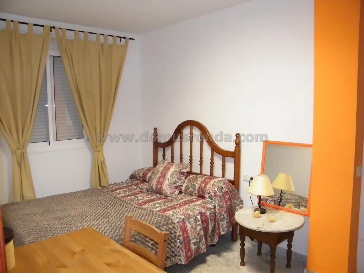 Habitación de Piso en venta en Ronda con Aire acondicionado, Terraza y Amueblado