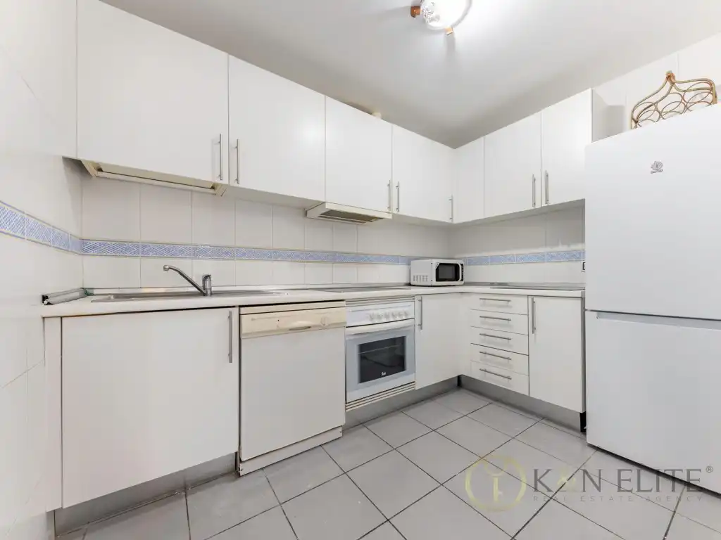 Küche von Maisonette zum Verkauf in Benidorm mit Klimaanlage, Terrasse und Schwimmbad