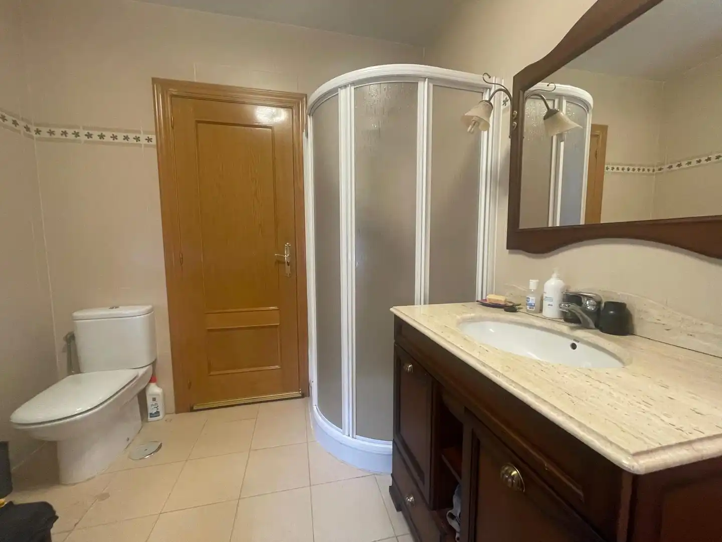 Casa adosada en venta en Hontanares de Eresma