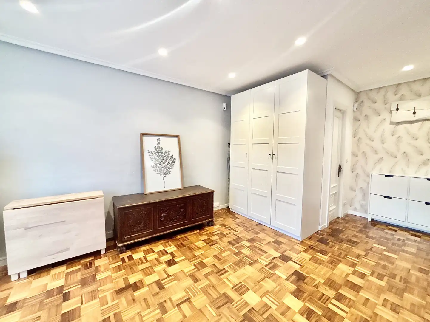 Habitación de Ático en venta en Oviedo  con Calefacción y Parquet