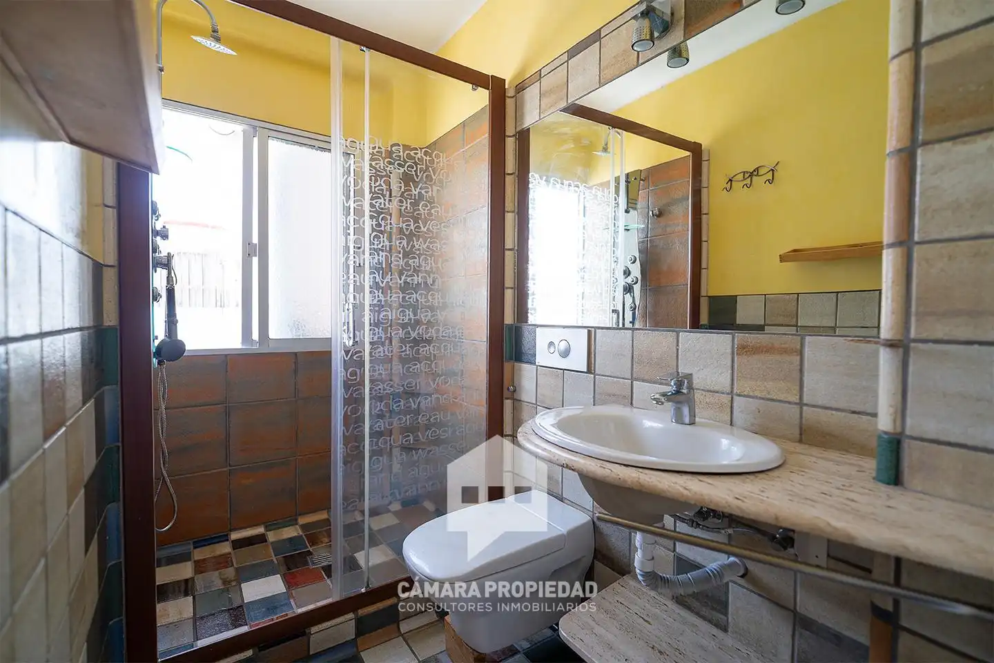 Badezimmer von Wohnung zum Verkauf in Huelva mit Terrasse