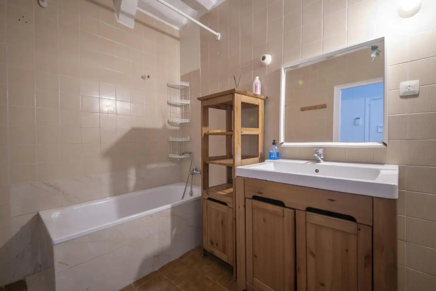Badezimmer von Wohnung zum Verkauf in Barcelona mit Heizung