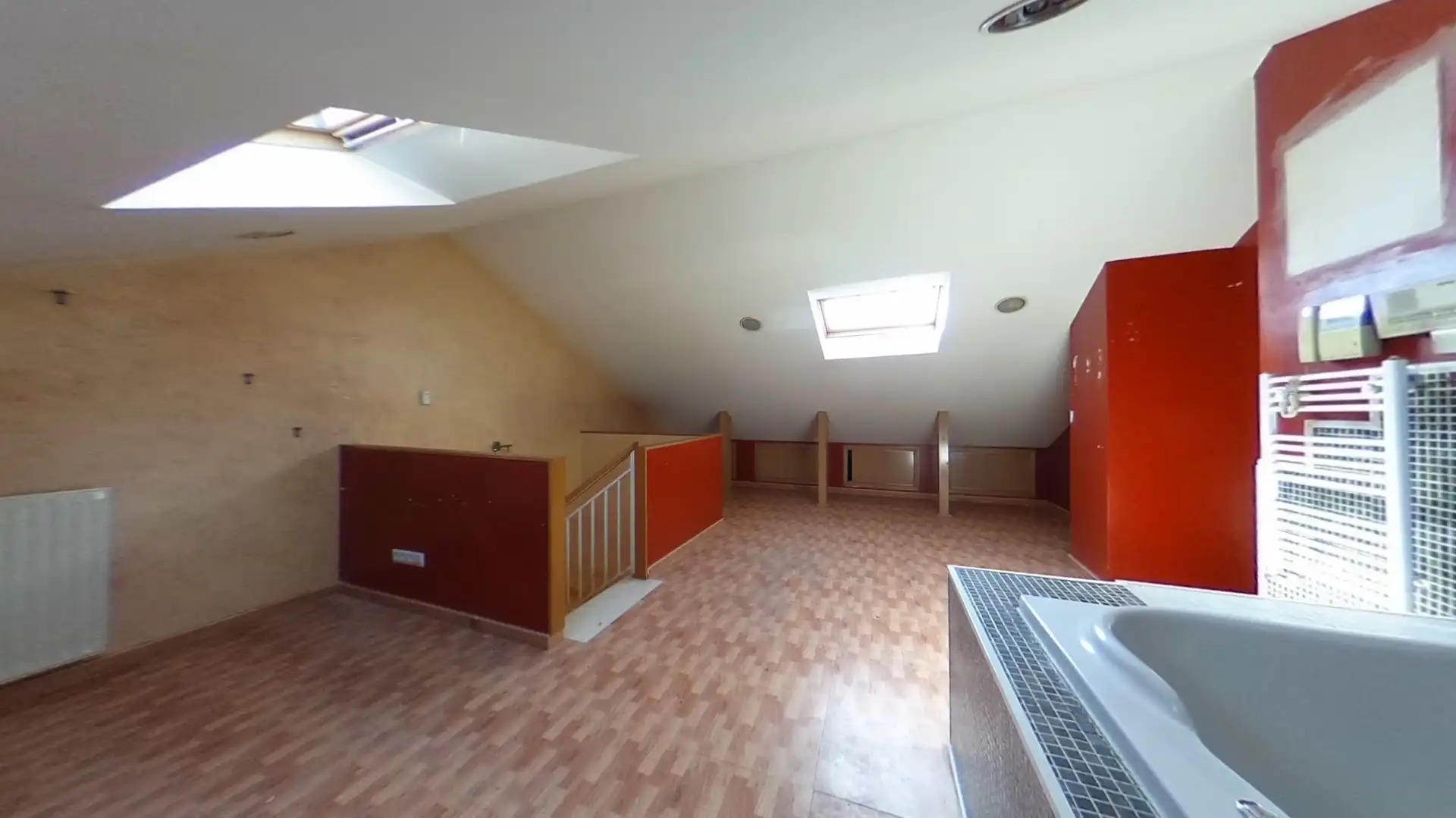 Casa adosada en venta en Parla con Terraza y Trastero