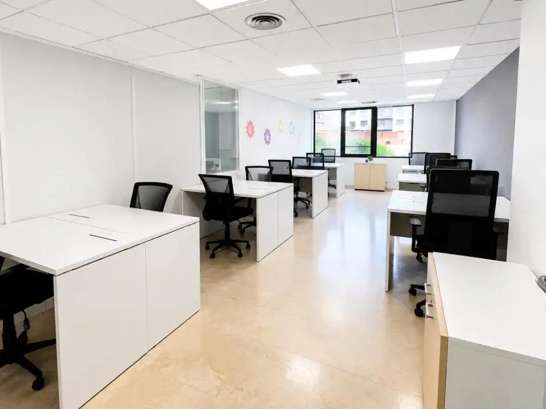Oficina de alquiler en Extramurs