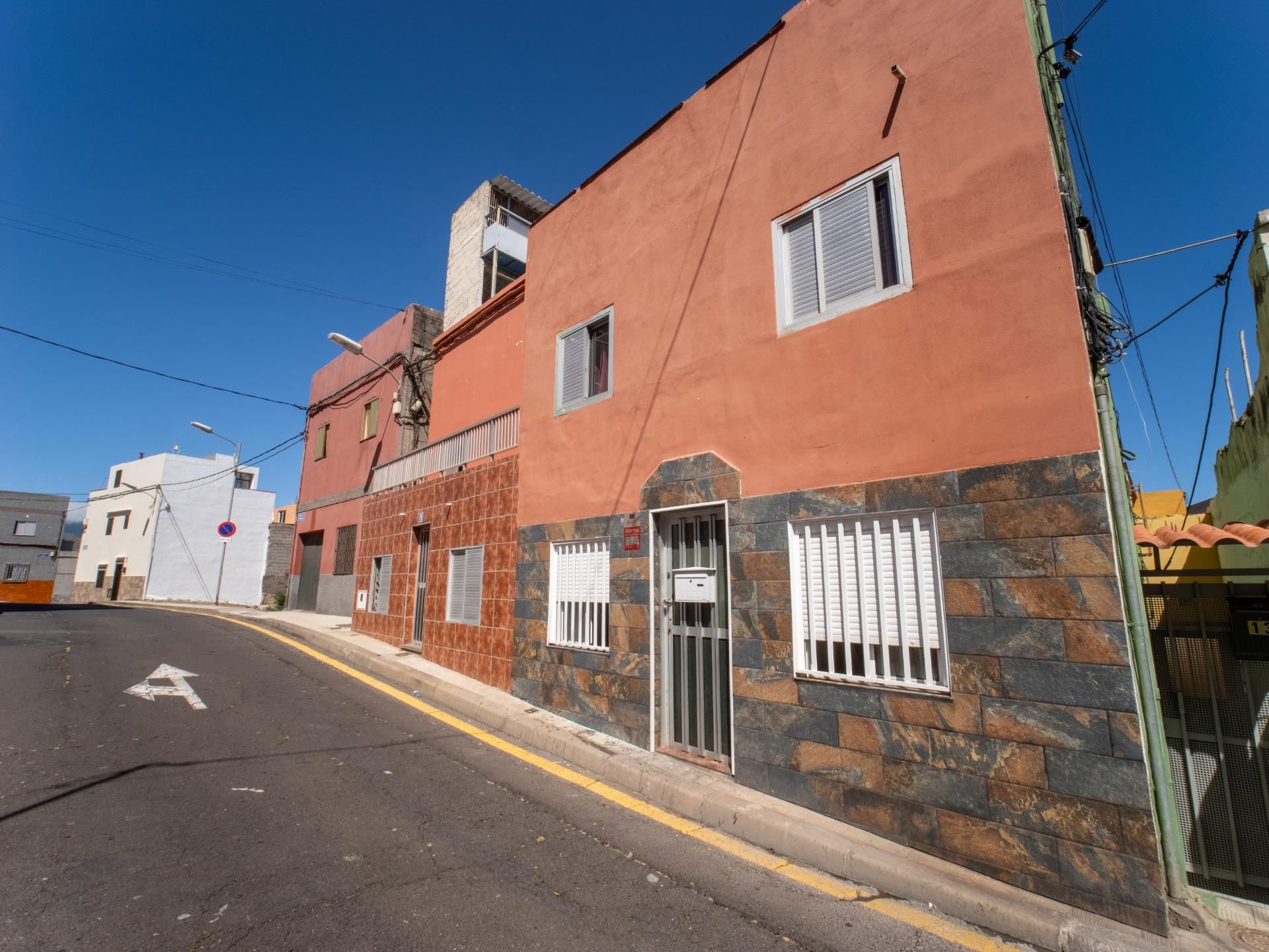Vista exterior de Casa o xalet en venda en  Santa Cruz de Tenerife Capital amb Terrassa