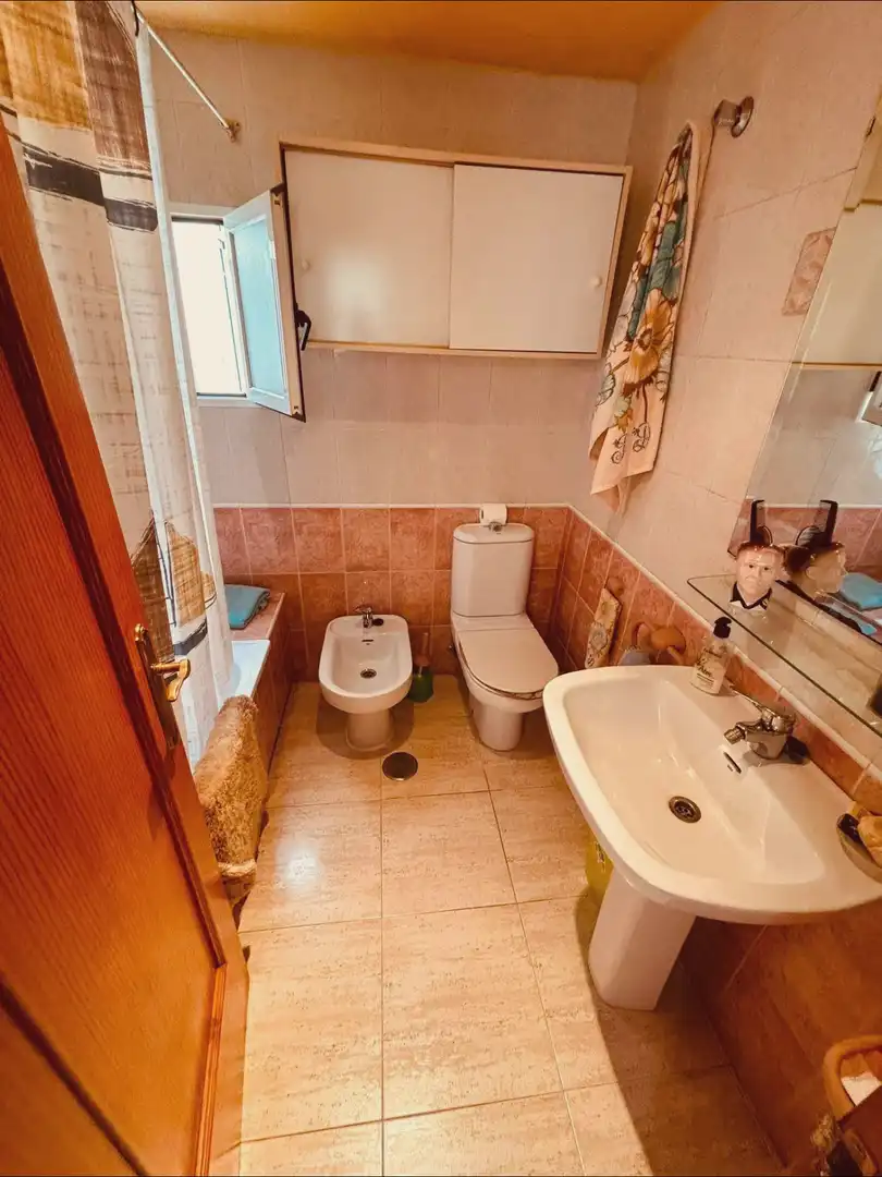 Bathroom of Flat for sale in Alicante / Alacant  with Air Conditioner and Furnished