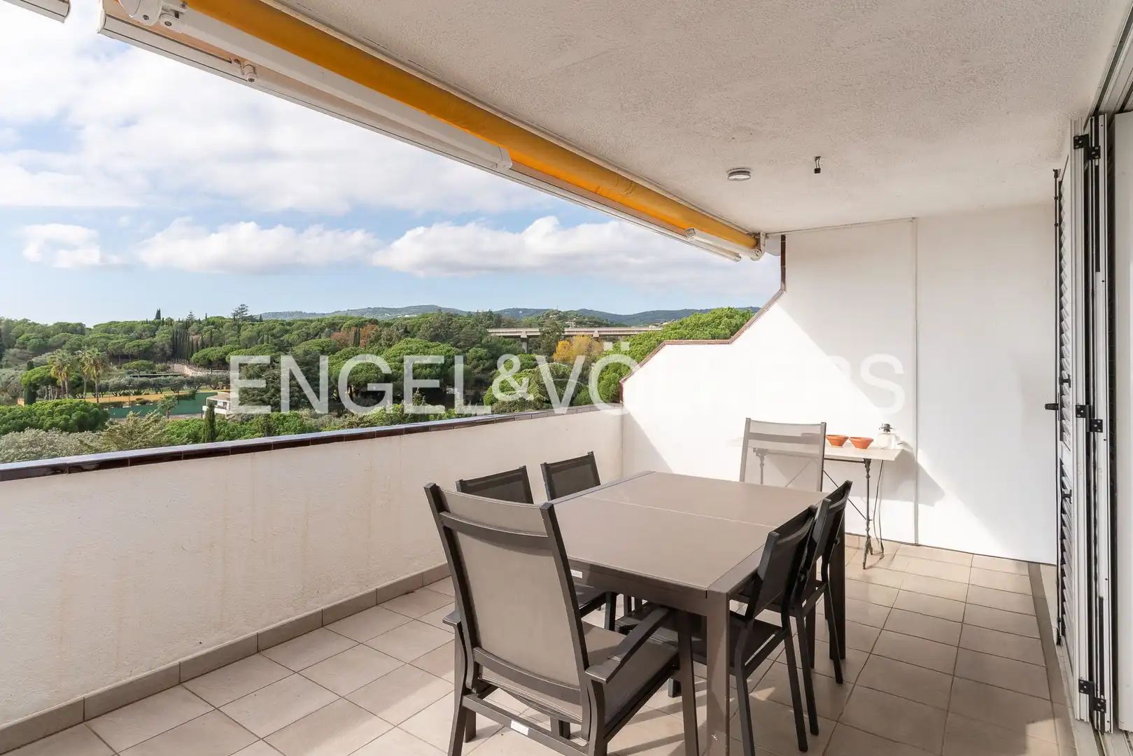 Terrasse von Wohnung zum Verkauf in Sant Vicenç de Montalt mit Heizung, Terrasse und Balkon