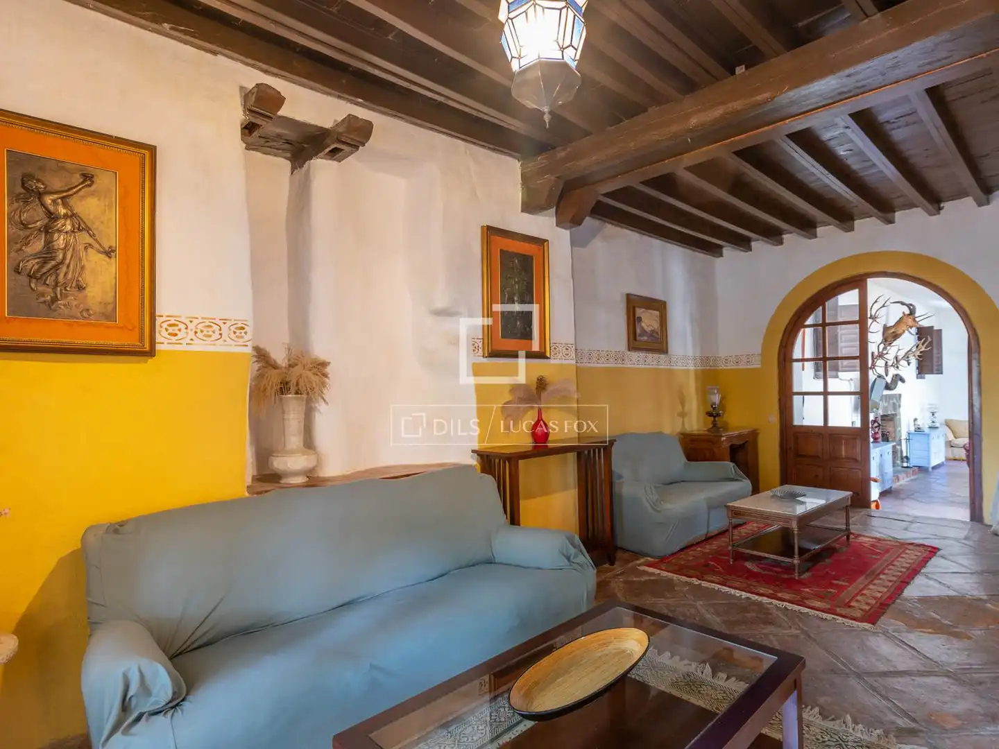 Sala d'estar de Finca rústica en venda en Málaga amb Jardí privat, Terrassa i Piscina