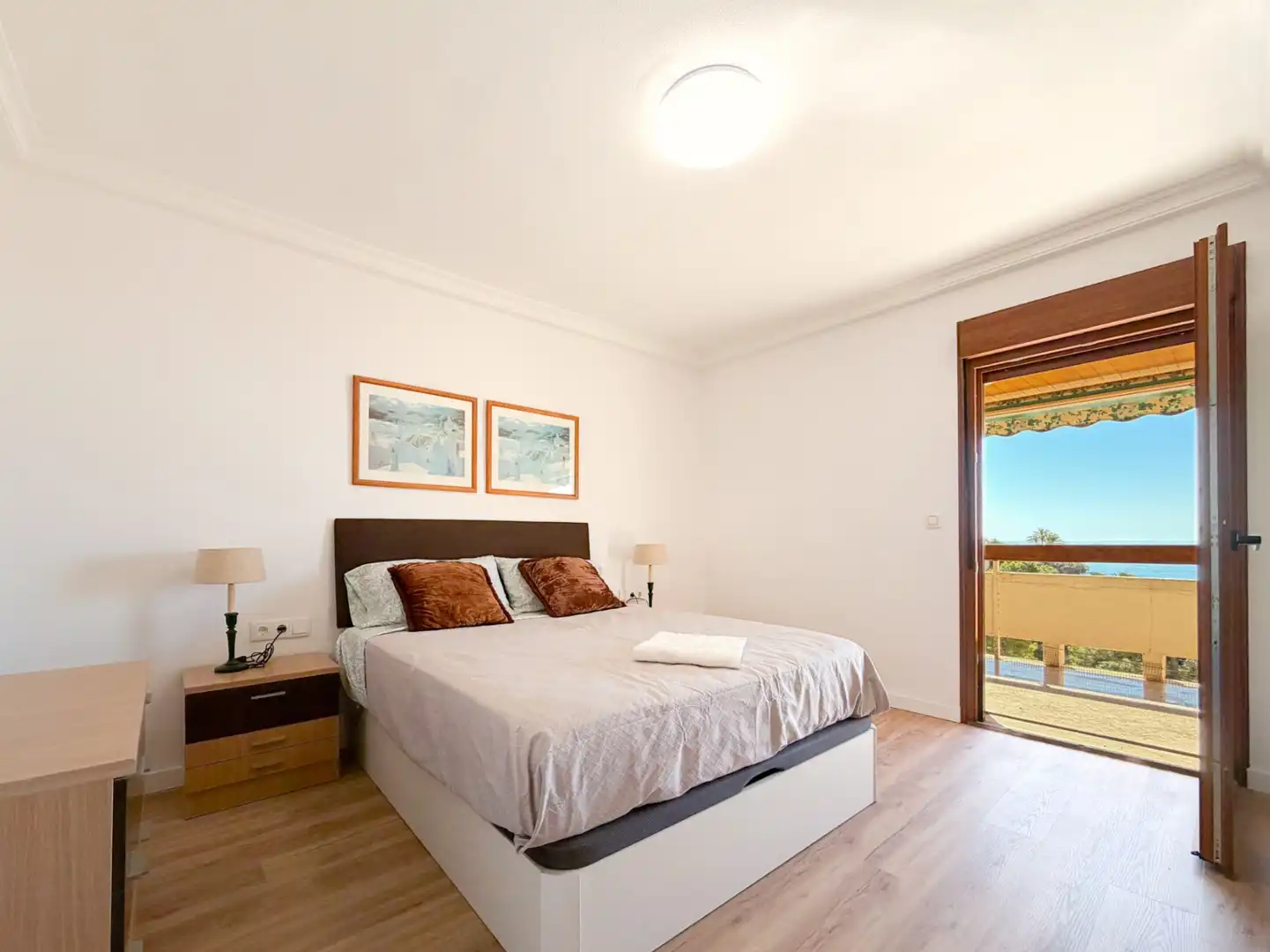 Apartamento de alquiler en Pueblo Acantilado - Lanuza