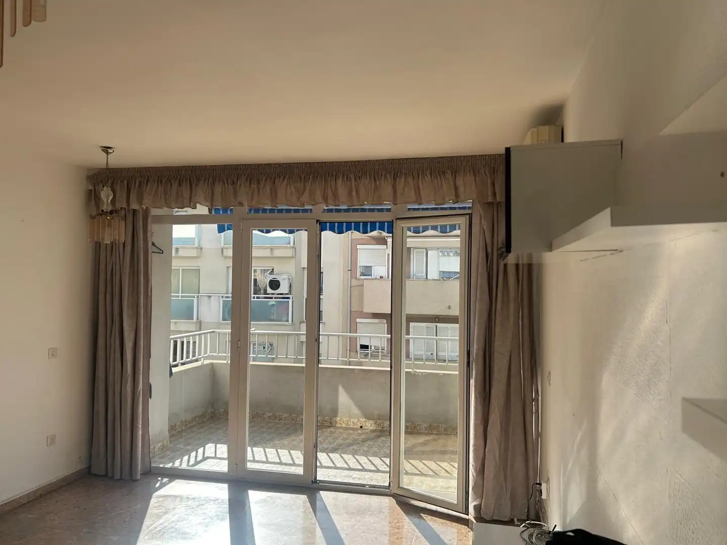 Terrasse von Wohnung zum Verkauf in  Palma de Mallorca mit Klimaanlage, Terrasse und Abstellraum