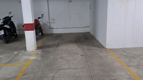 Foto 3 de Garaje de alquiler en Avenida de Ramón y Cajal, 2, El Plantinar – Avda. La Paz - El Juncal, Sevilla Capital
