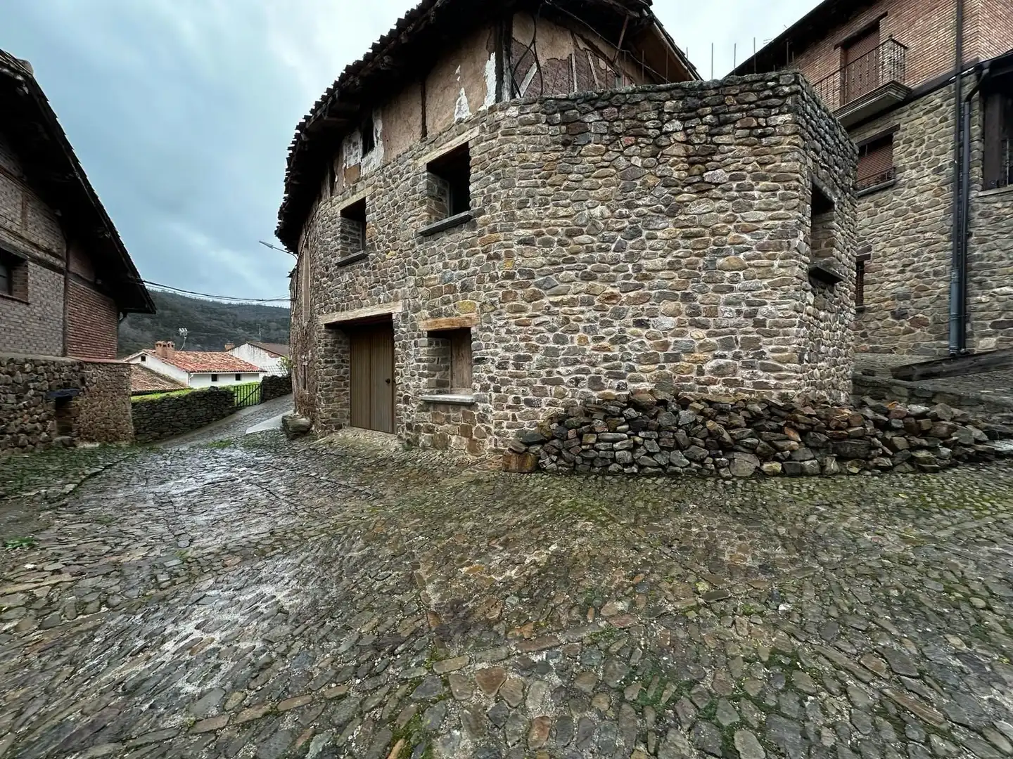 Vista exterior de Casa o xalet en venda en Laguna de Cameros
