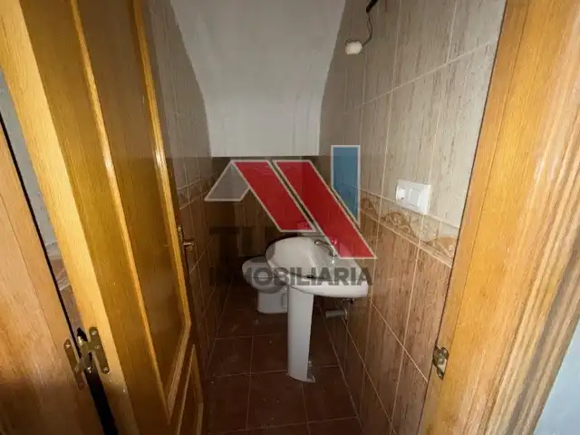 Bany de Casa o xalet en venda en Otero amb Calefacció, Jardí privat i Balcó