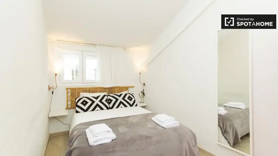 Habitació a Cortes - Huertas