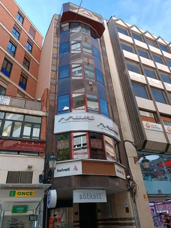 Vista exterior de Oficina de lloguer en Ciudad Real amb Aire condicionat i Calefacció