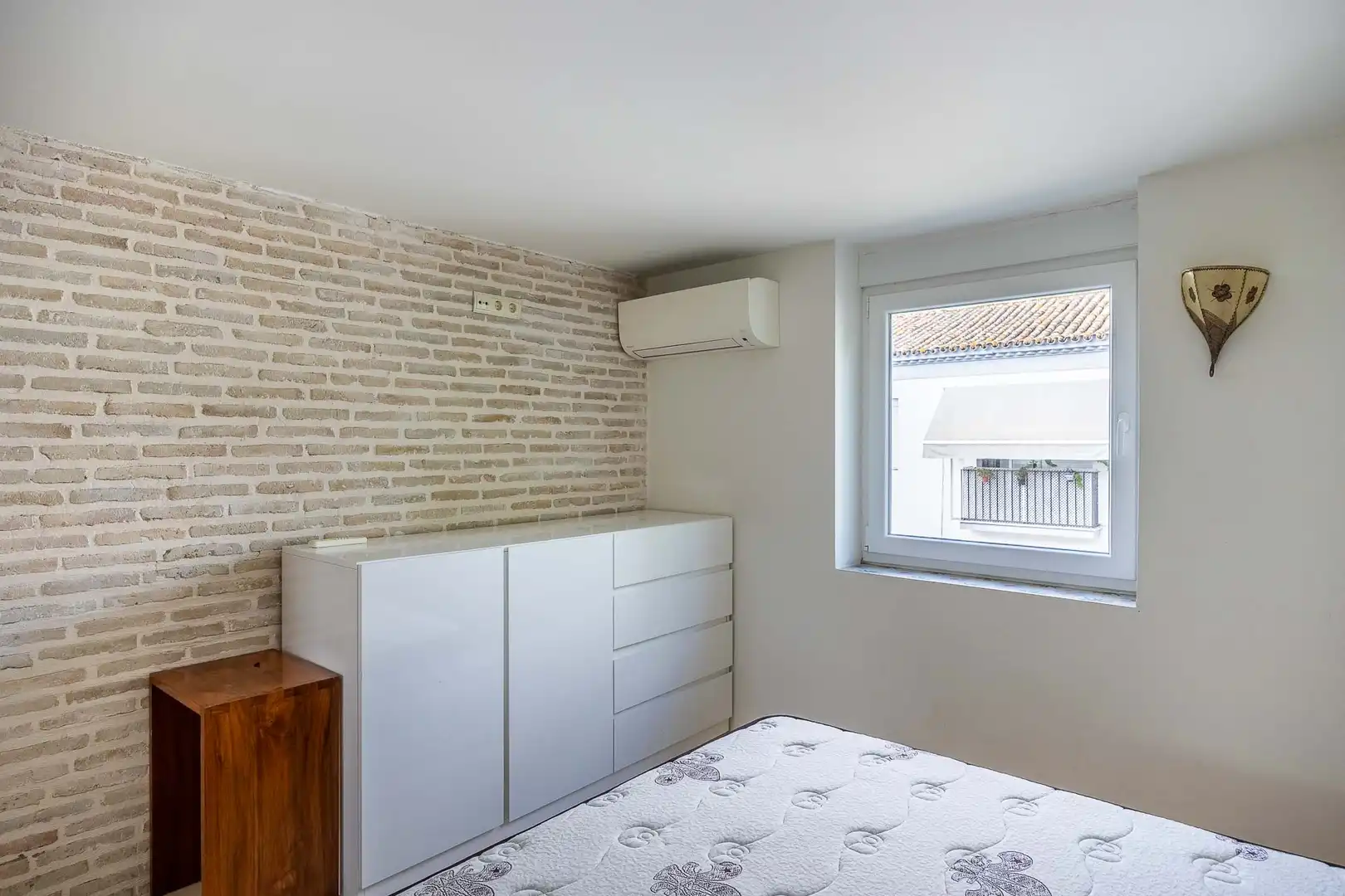 Bedroom of Duplexes for rent in Sevilla  with Air Conditioner, Heating and Terrace