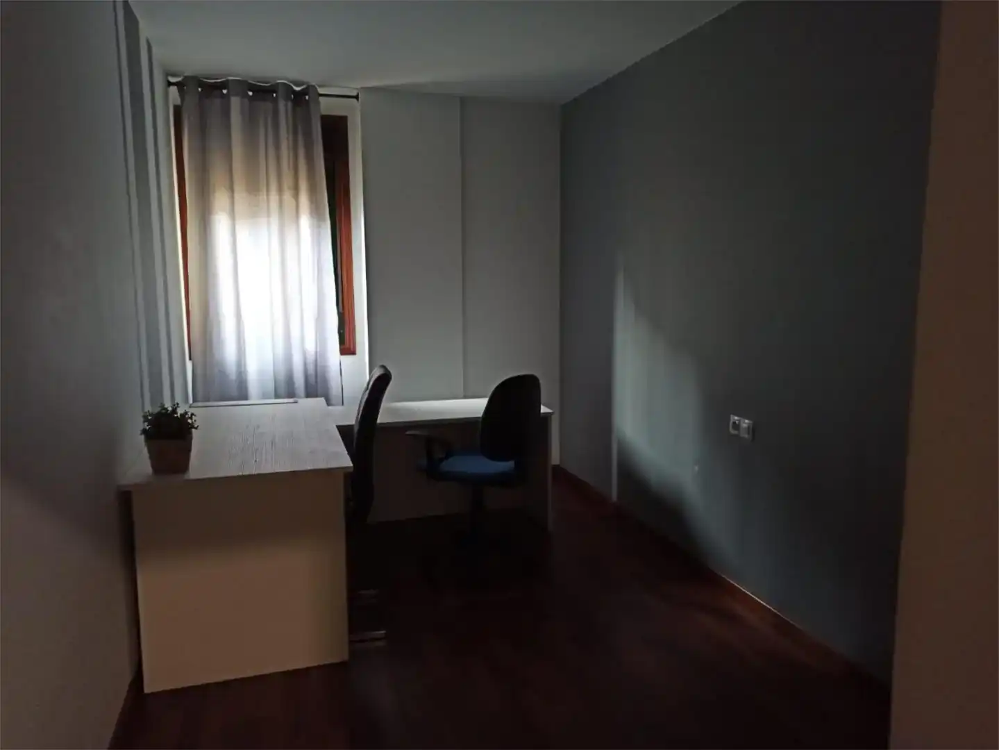 Dormitori de Pis en venda en Moraña amb Parquet, Traster i Piscina comunitària