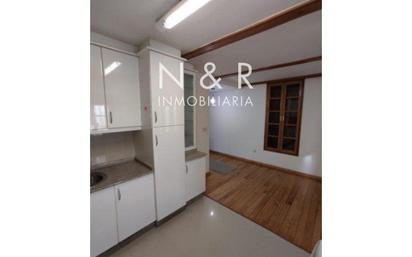 Flat to rent in Santiago de Compostela   with Heating, Terrace and Furnished