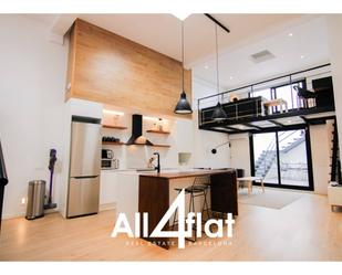 Kitchen of Duplex to rent in  Barcelona Capital  with Air Conditioner, Parquet flooring and Terrace