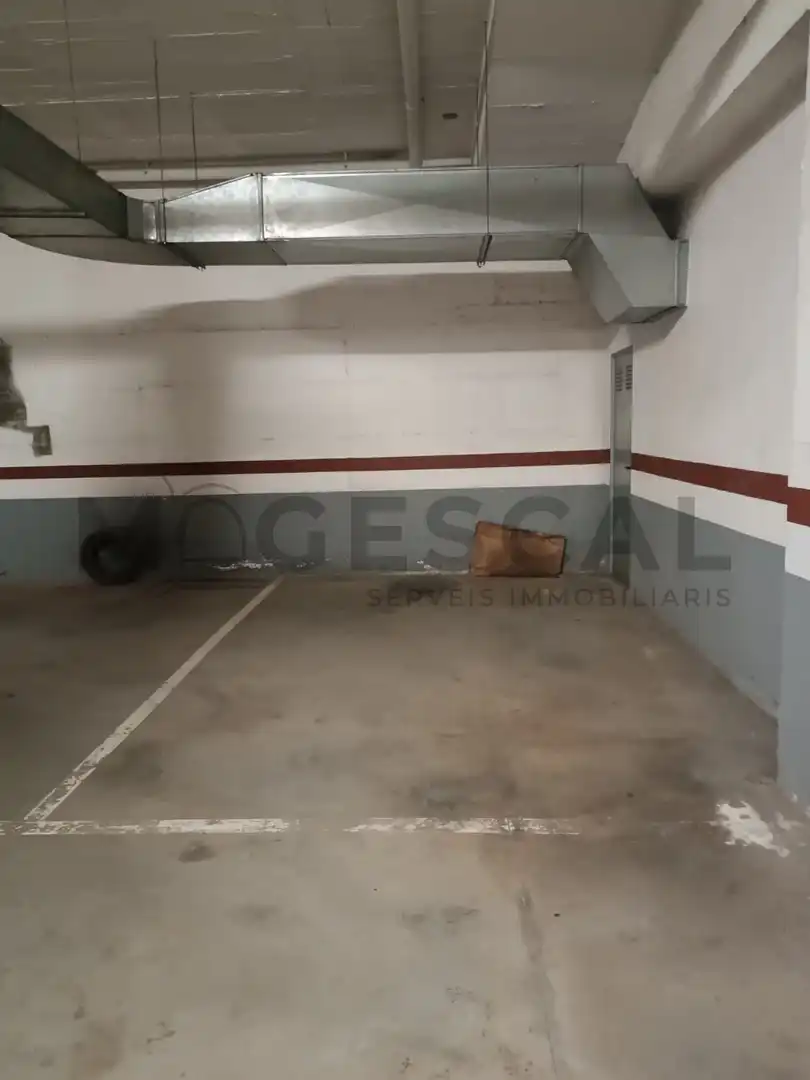 Parking de Piso en venta en Caldes de Montbui con Aire acondicionado, Calefacción y Trastero