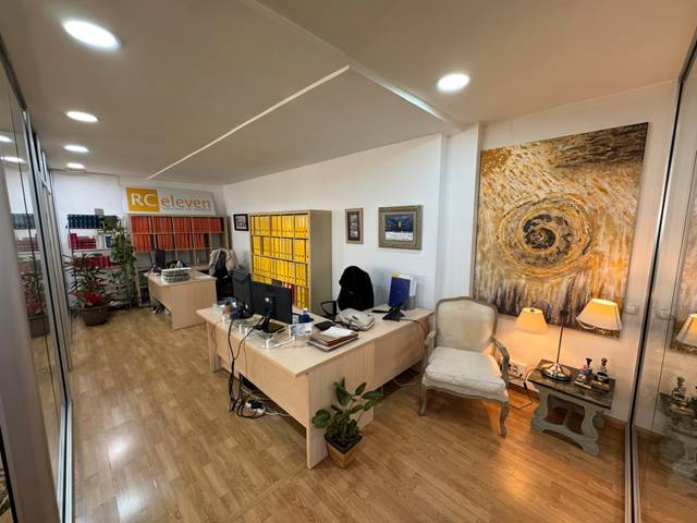 Local comercial en Venta en La Poveda
