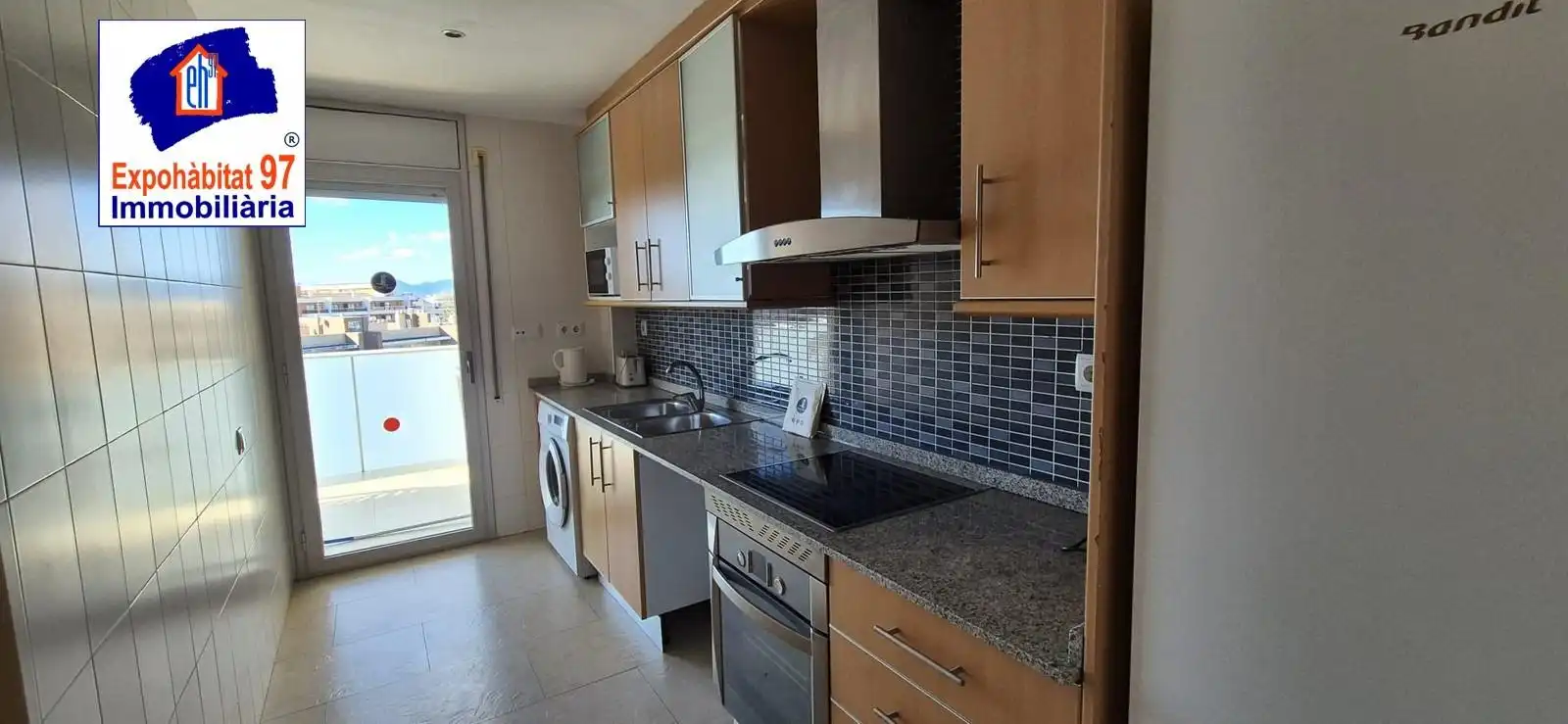 Cuina de Apartament en venda en Salou amb Calefacció, Jardí privat i Terrassa