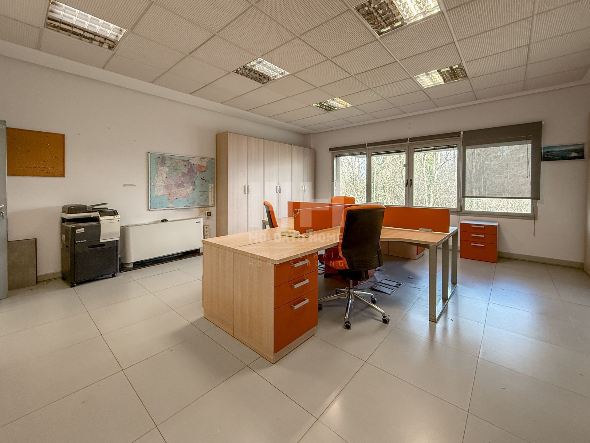 Büro miete in Irun  mit Klimaanlage, Heizung und Möbliert