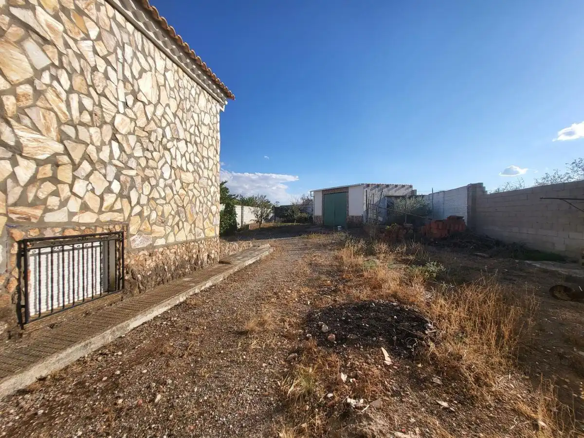 Casa o xalet en venda en Sisante amb Calefacció, Jardí privat i Terrassa