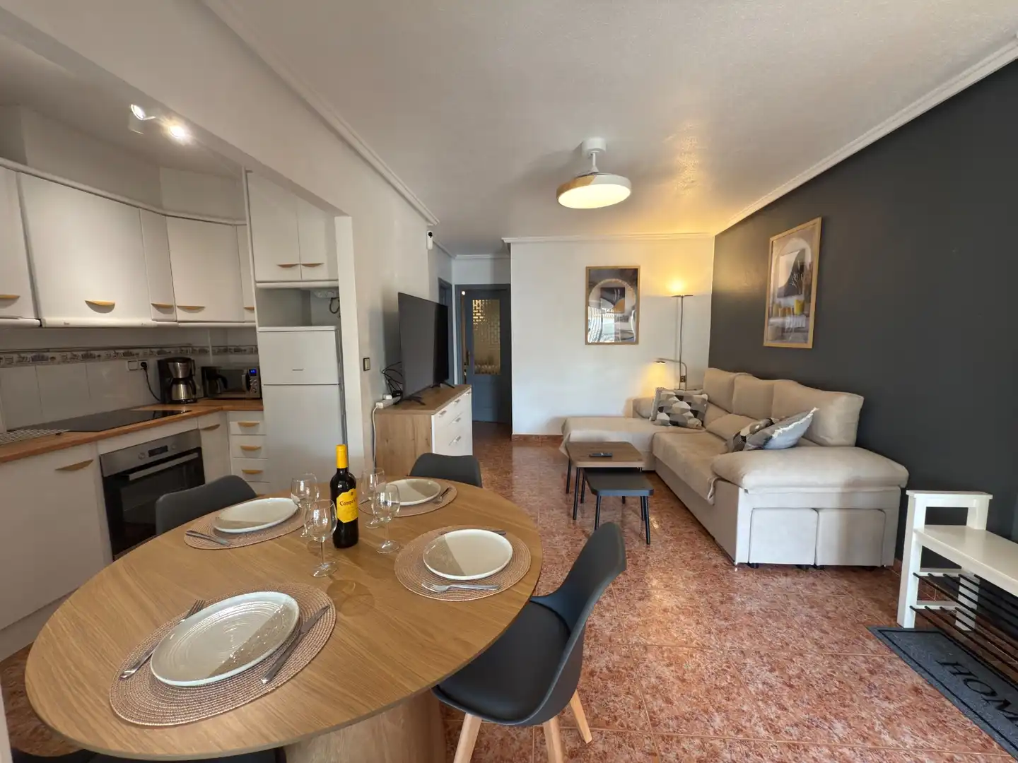 Comedor de Casa o chalet de alquiler en Santa Pola con Aire acondicionado, Calefacción y Terraza