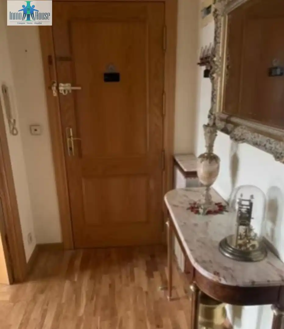 Appartamento con terrazza in vendita a Ensanche - Franciscanos, imagen 5