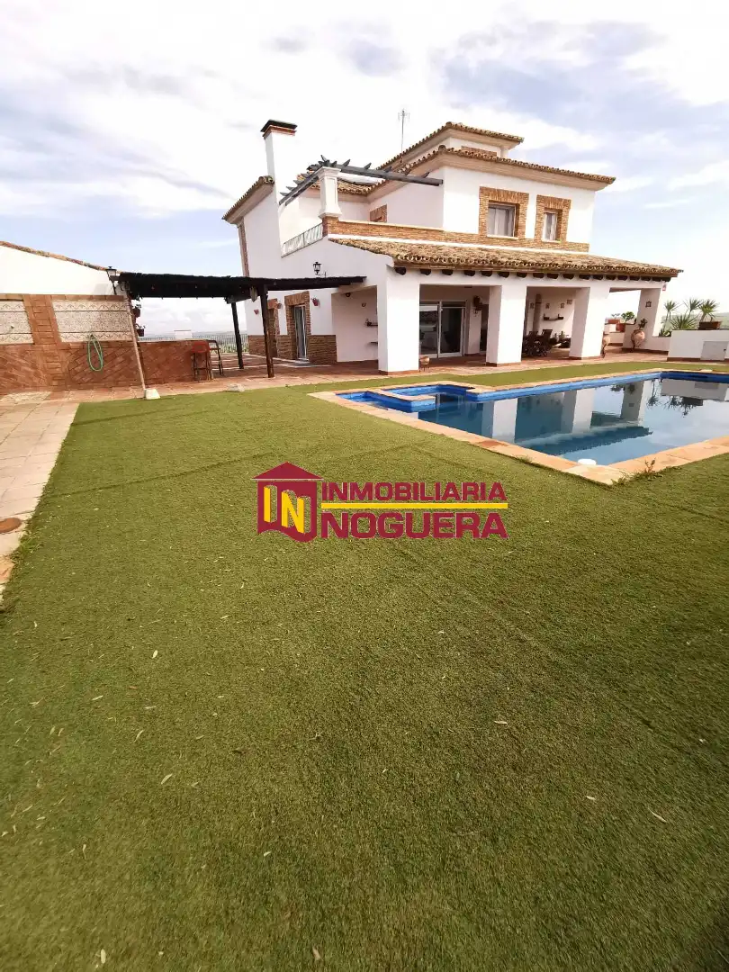 Jardí de Casa o xalet en venda en Écija amb Aire condicionat, Calefacció i Jardí privat
