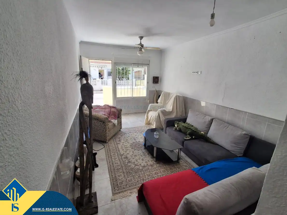 Casa con piscina en venta en Zona Carrefour - Urbanizaciones, imagen 3
