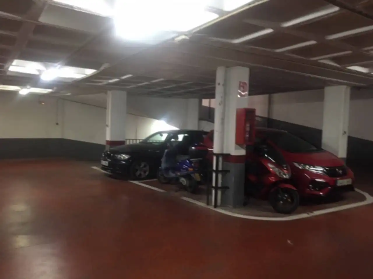 Parking de Piso de alquiler en Cádiz con Aire acondicionado y Amueblado