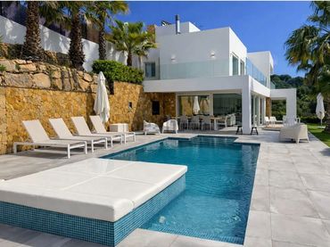 Casa amb piscina en venda a Mas Pere - Río de Oro