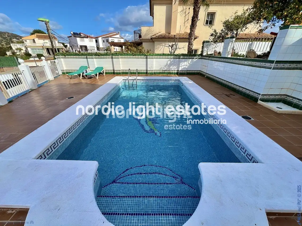 Exterior view of Houses for sale in Málaga  with Terrace and Swimming Pool
